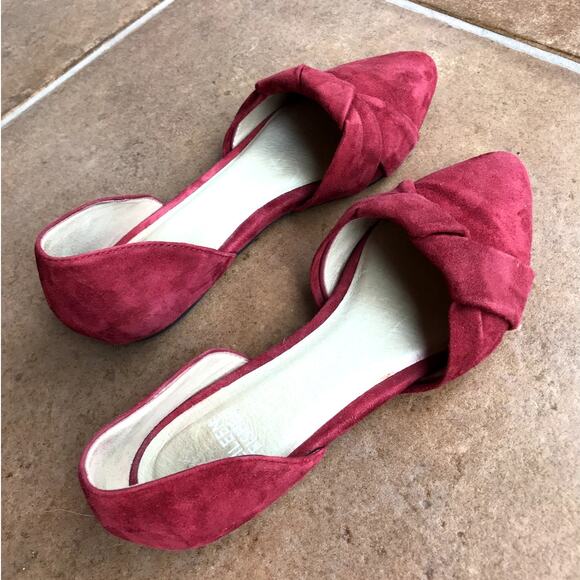 Eileen Fisher Red Suede D'Orsay Flats size 6 Festive Classic Shoes - Picture 8 of 10